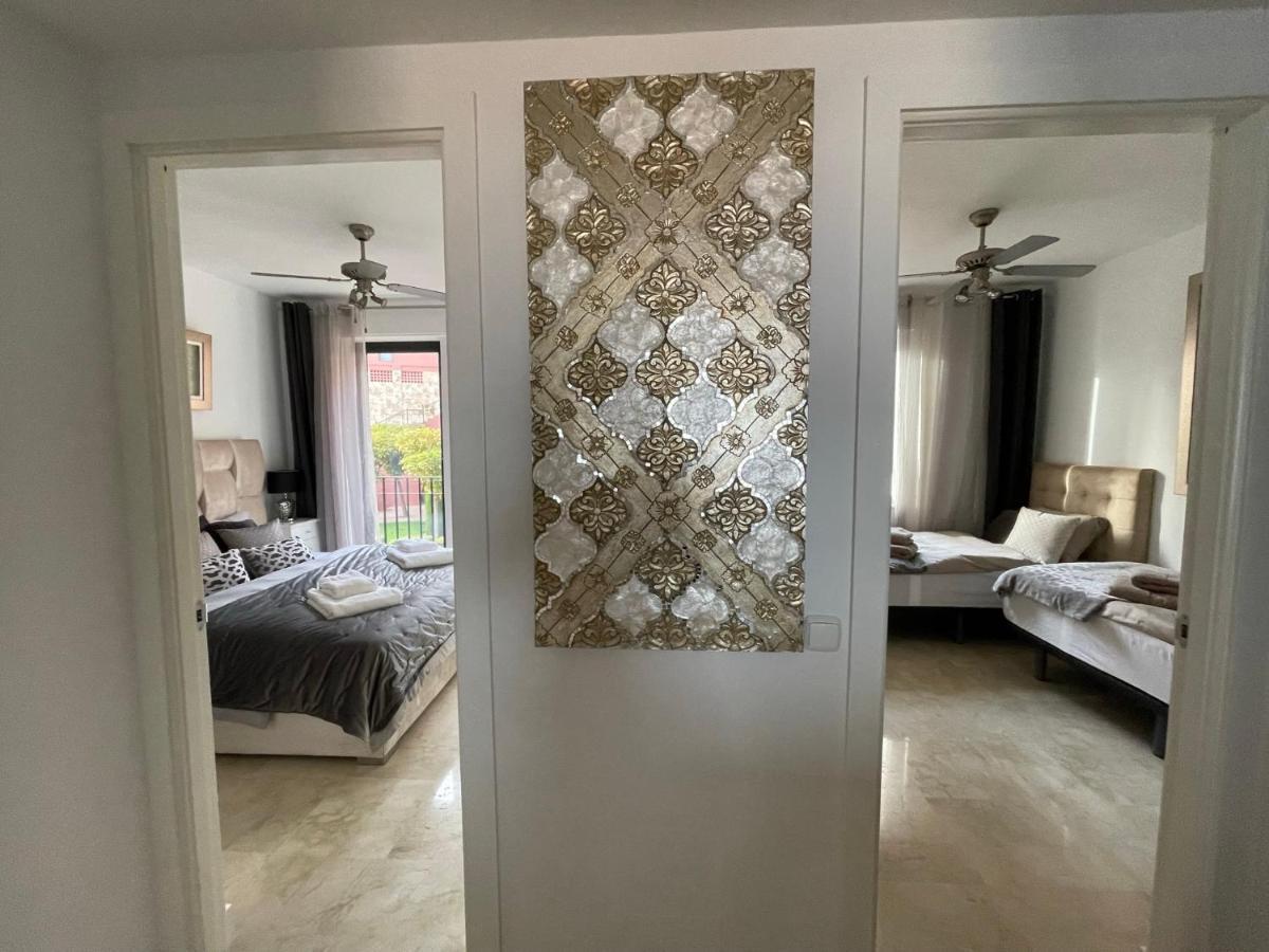 Calahonda Luxury Apartment With A Stunning Sea View Mijas Bagian luar foto