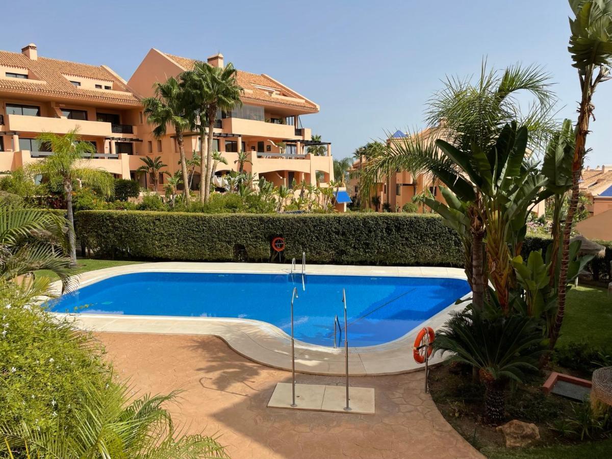 Calahonda Luxury Apartment With A Stunning Sea View Mijas Bagian luar foto